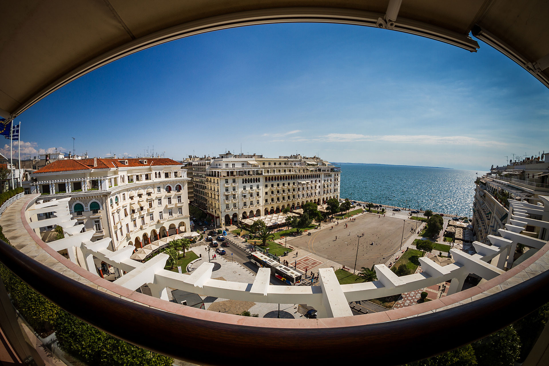 Aristotelous Square Dreamstime 33584768